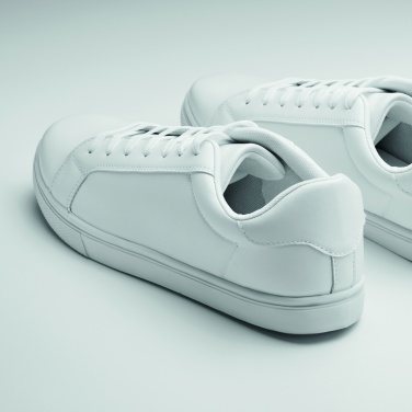 Logotrade Werbegeschenke das Foto: Sneakers aus PU Gr. 42