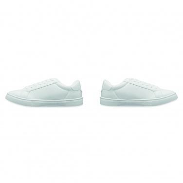 Logotrade Logogeschenke das Foto: Sneakers aus PU 46