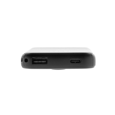 Logotrade Werbegeschenke das Foto: Stellar 5.000mAh 5W magnetische Powerbank aus RCS rec. ABS
