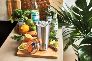 Logotrade Geschäftsgeschenke das Foto: Black+Blum isolierter Reisebecher 600ml