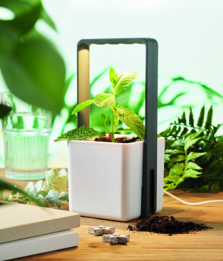 Logotrade Firmengeschenke das Foto: Inndor-Pflanztopf mit LED