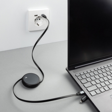 Logotrade Werbegeschenke das Foto: Terra ausziehbares 240W 2-in-1 Kabel aus RCS rec. Aluminium