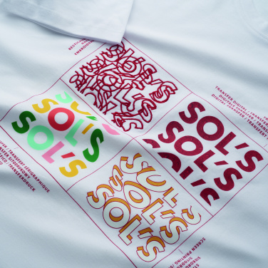 Logotrade werbemittel das Foto: Das SOL'S-T-Shirt-Musterpaket.