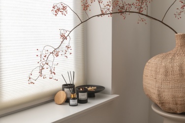Logotrade promotional product picture of: Ukiyo deluxe scented candle with bamboo lid