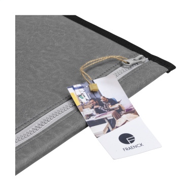 Logo trade promotional item photo of: Fraenck Bobby Laptop Sleeve 15,6"