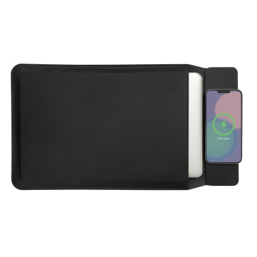 Logo trade promotional merchandise picture of: Swiss Peak 15W magnetic charging laptop sleeve 14-15,6"