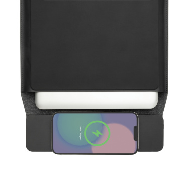 Logo trade corporate gifts image of: Swiss Peak 15W magnetic charging laptop sleeve 14-15,6"