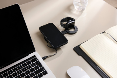 Logotrade promotional item image of: VINGA Baltimore RCS 2-in-1 Wireless 15W Travel Charger
