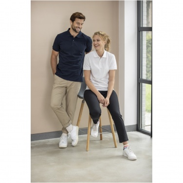 Logo trade meened foto: Emerald lühikeste varrukatega unisex Aware™ taaskasutatud polo