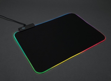 Logo trade reklaamtoote pilt: RGB mänguhiirepadi