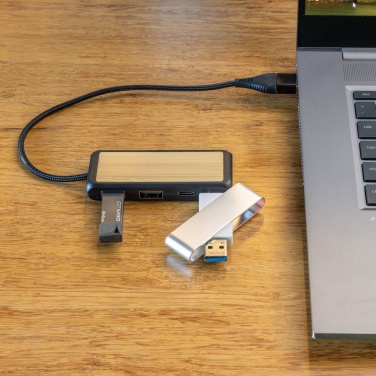 Logotrade reklaamkingid pilt: Link RCS-i taaskasutatud plastist ja bambusest kahe sisendiga USB-jaotur
