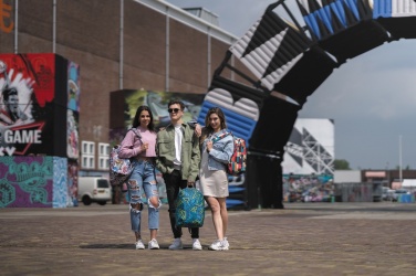 Logo trade ärikingitused foto: Bobby Soft "Art", vargusvastane seljakott