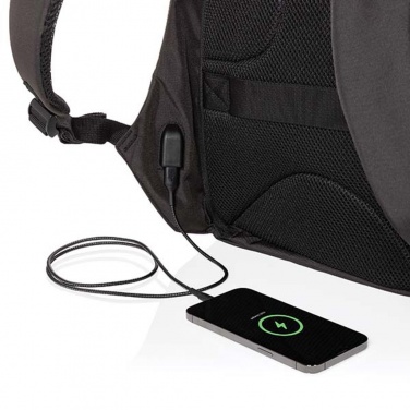 Logotrade ärikingituse foto: Swiss Peak AWARE™ vargusvastane 15,6-tolline sülearvuti seljakott