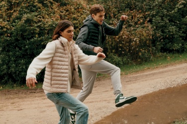 Logotrade ärikingid pilt: Iqoniq Meru meeste taaskasutatud polüestrist vest