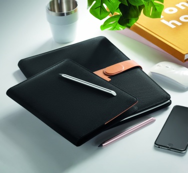 Logotrade ärikingituse foto: A4 RPET konverentsimapp