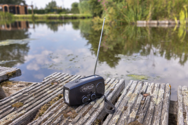 Logotrade ärikingituse foto: RescueWave RCS taaskasutatud plastist hädaabiraadio