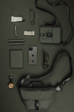 Logotrade meene foto: VINGA Baltimore RCS õlakott