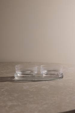 Logotrade firmakingi foto: VINGA York tapase komplekt