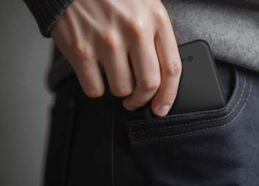 Logotrade firmakingituse foto: Urban Vitamin Pomona 5000mAh Qi2.2 25W magnetiline akupank