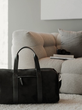 Logo trade liikelahjat mainoslahjat kuva: VINGA Marlow RCS -weekend bag kierrätettyä polyesteriä