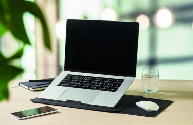 Logo trade mainoslahja kuva: 16" tietokoneen suoja huopaa