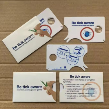 Logotrade dovana nuotrauka: Individualizuotas erkių šalinimo įrankis