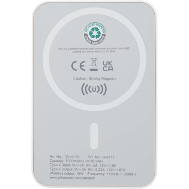 Logotrade firminės dovanos nuotrauka: „Acrab“ 5000 mAh 15 W magnetinė belaidė išorinė baterija su 20 W PD – pagaminta iš perdirbto plastiko