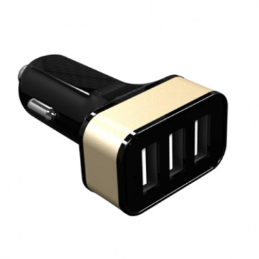 Logotrade ziemassvētku dāvanas foto: Automašīnas lādētājs ar 3 USB portiem