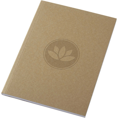 Logotrade logo dāvanas foto: Novella Austen A5 pārstrādāta mīksto vāku kraft burtnīca - 50 loksnes 
