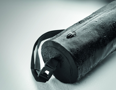 Logotrade dāvanas foto: Sporta sausā soma no 300D RPET materiāla