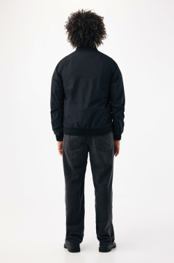 Лого трейд pекламные cувениры фото: Городская куртка IQONIQ Odin из переработанного полиэстера