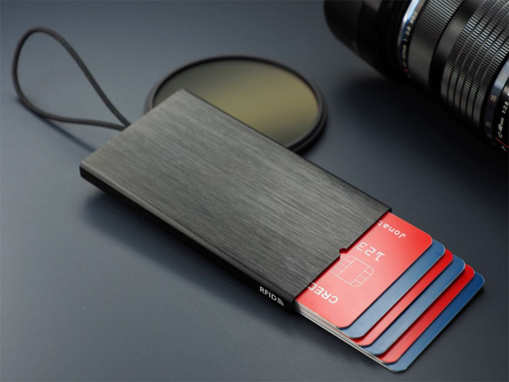 Logotrade kampanjprodukter bild: RFID-kredit- och visitkortshållare 126615500