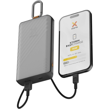 Logotrade profilprodukter bild: Xtorm XG2S101 Go2 10 000 mAh 15 W solcellsdriven powerbank med belysning