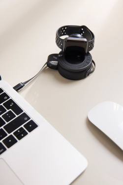 Logotrade presentreklam bild: VINGA Baltimore RCS 2-in-1 Wireless 15W Travel Charger